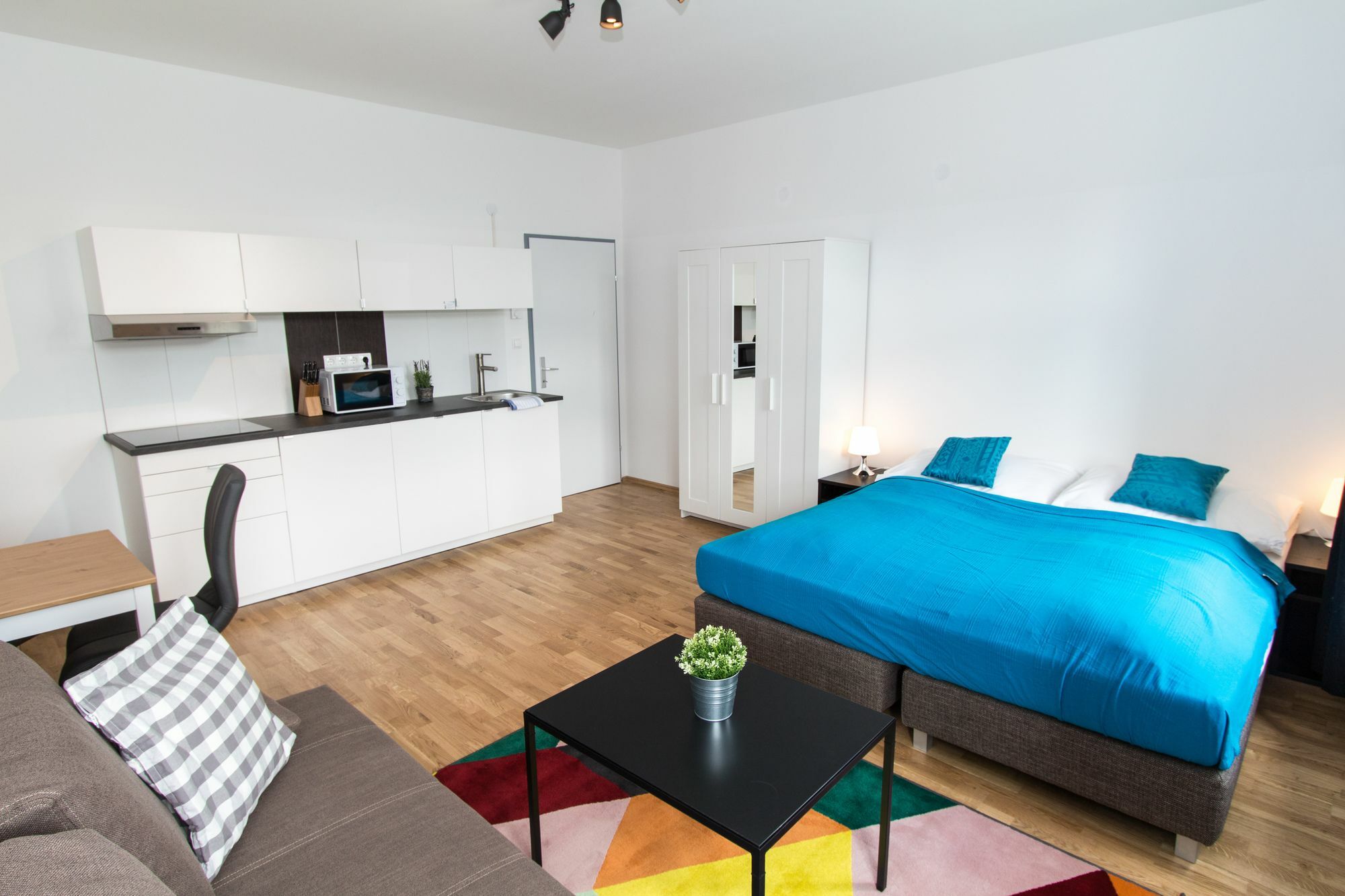 Apartment Familienplatz I Contactless Check-In Wien Eksteriør billede